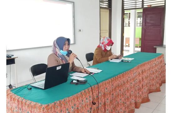 Kegiatan Rapat Kerja SMPN 19 Bandung.
